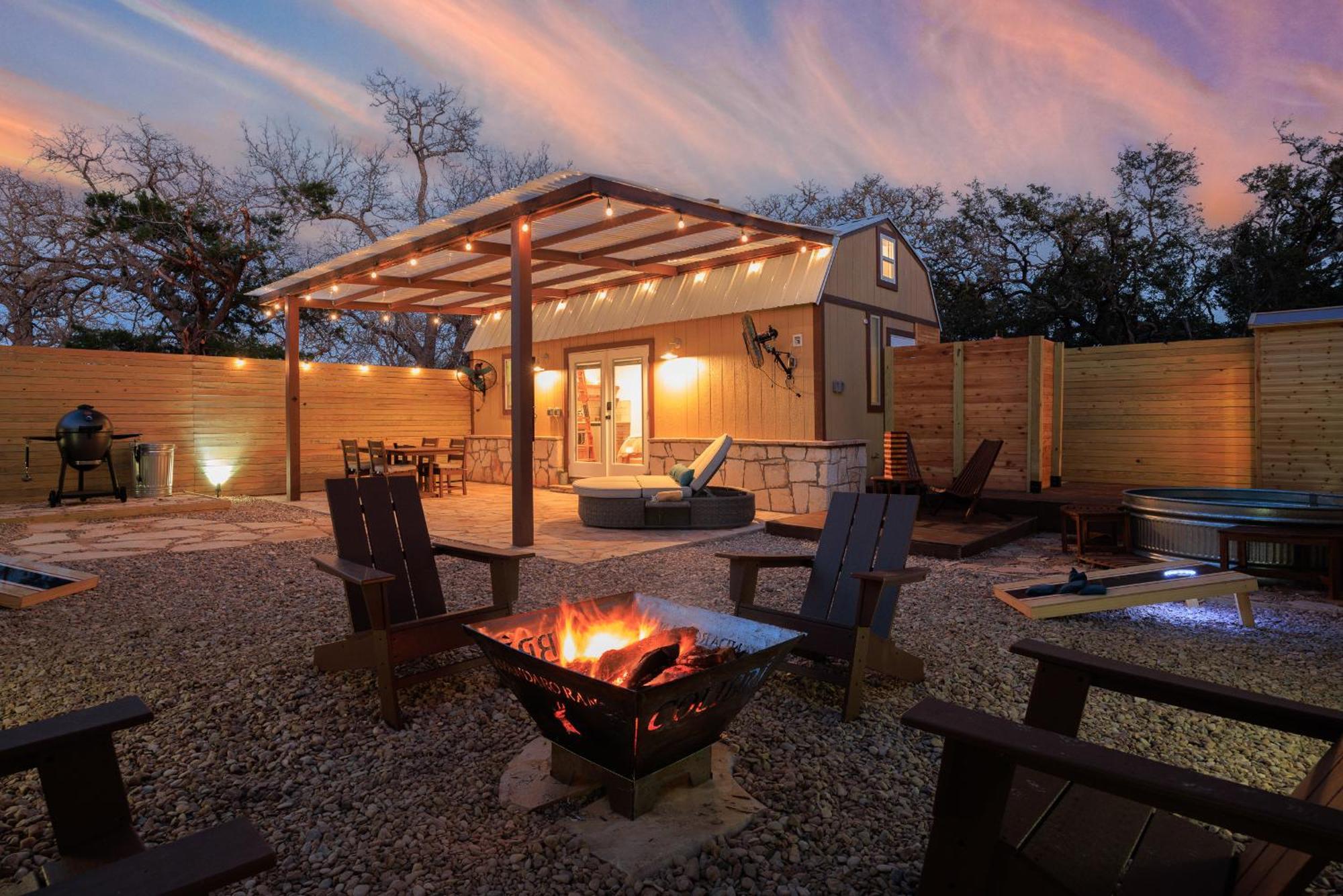 Romantic Luxury Retreat Hot Cold Pool & Sauna Wimberley Dış mekan fotoğraf